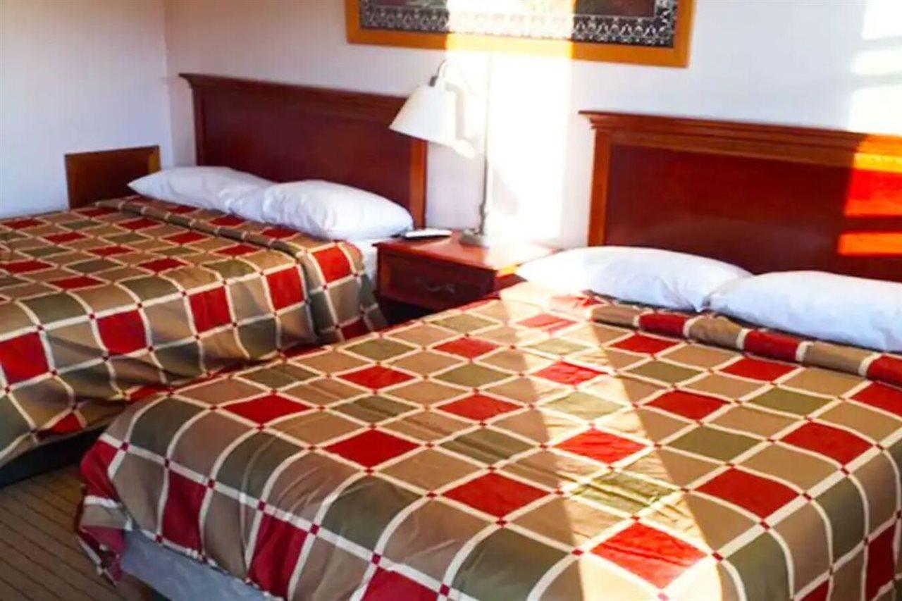 Motel Travel